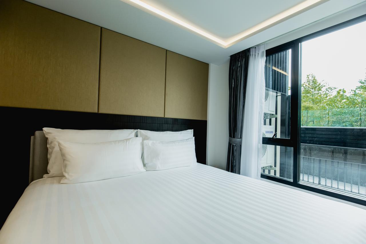 The Aristo By Holy Cow, 4-Br Loft, 150 M2, Pool View Aparthotel Praia de Surin Exterior foto